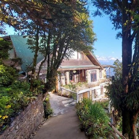 The English Cottage Darjeeling Дарджилинг Экстерьер фото