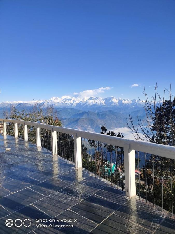 The English Cottage Darjeeling Дарджилинг Экстерьер фото